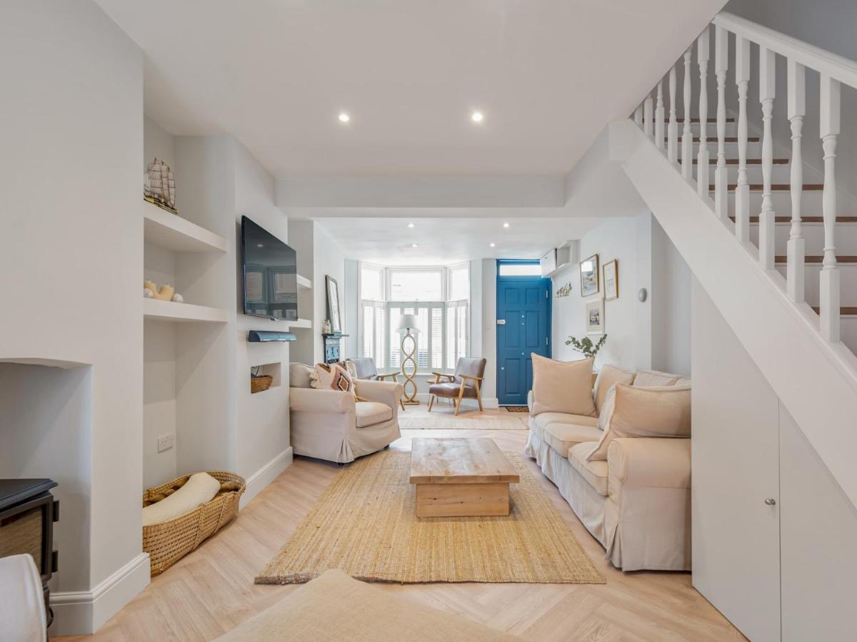 Pass The Keys 3 Bed Scandi Heaven Minutes From The Beach Whitstable Luaran gambar
